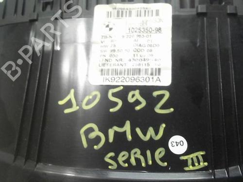Instrument cluster BMW 3 (E90) 318 d | BP31222443C47