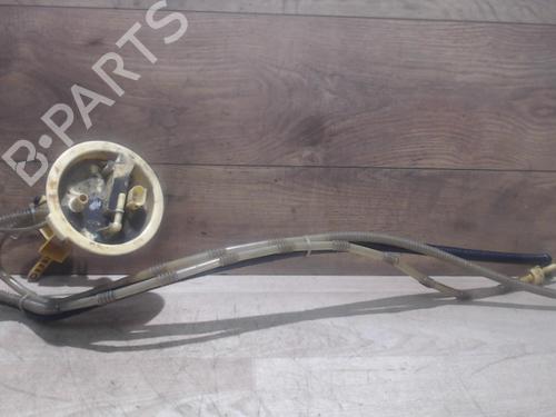 Used Fuel pump BMW 1 (E87) 118 d (122 hp) 31219681