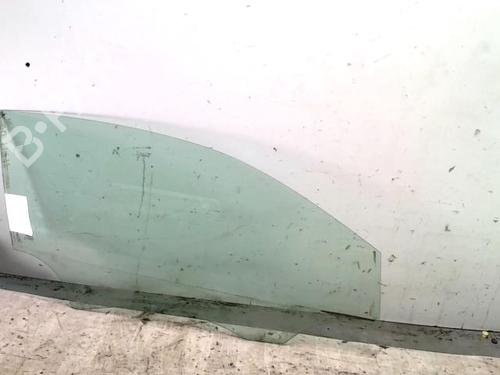 dr-rude-hjre-foran-ford-fiesta-vi-cb1-ccn-2008-26515975 main image