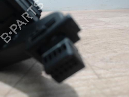 Used Headlight switch VW TOURAN (1T1, 1T2) 2.0 TDI 16V (140 hp) 25385847