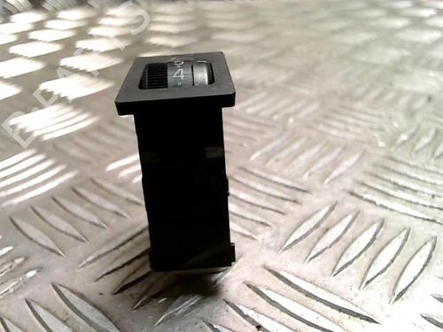 Switch TOYOTA RAV 4 II (_A2_) 2.0 D 4WD (CLA20_, CLA21_, CLA20R, CLA21R) | BP33541046I30 - Image 2