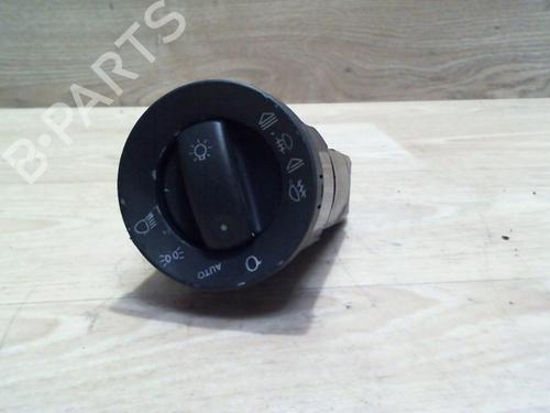 Used Switch AUDI A4 B6 Avant (8E5) 1.9 TDI (130 hp) 31218307