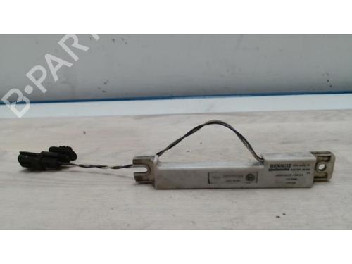 Used Antenna/Base RENAULT MEGANE III Hatchback (BZ0/1_, B3_) 1.5 dCi (106 hp) 25418771
