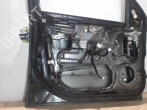 Used Left front door KIA SORENTO I (JC) 3.5 V6 4WD (194 hp) 25386347