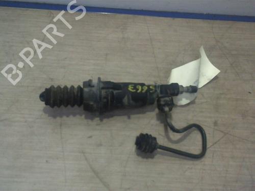 Koblingscylinder CITROËN JUMPY I (U6U_) 2.0 HDi 110 (109 hp) 25389551