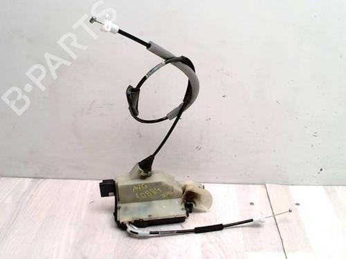 Used Front left lock PEUGEOT 208 I (CA_, CC_) 1.2 VTI 82 (82 hp) 28354842