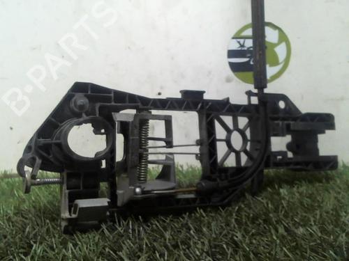 Højre fortil udvendigt håndtag VW PASSAT B6 Variant (3C5) 2.0 TDI 16V | BP30056643C129 