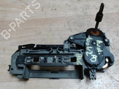Front left exterior door handle AUDI A3 (8P1) 2.0 TDI 16V | BP29388836C128 