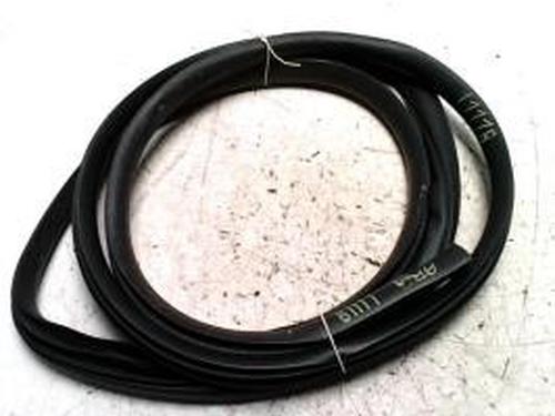 Used Rubber door seal NISSAN NOTE (E11, NE11) 1.5 dCi (103 hp) 25426344