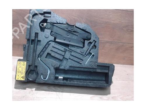 Jack Kit RENAULT CLIO II (BB_, CB_) 1.2 LPG | BP25408242C119 