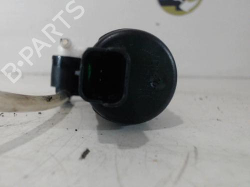 Used Washer pump MERCEDES-BENZ E-CLASS (W210) E 300 Turbo-D (210.025) (177 hp) 25392066