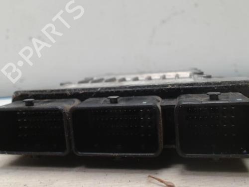 Used Engine control unit (ECU) RENAULT SCÉNIC II (JM0/1_) 1.5 dCi (JM1E, JM16) (106 hp) 28537382