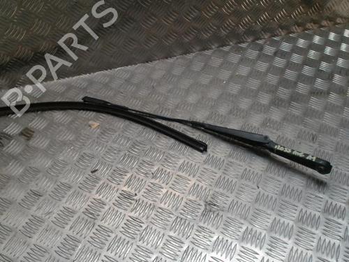 Used Front windshield wiper arm AUDI A1 (8X1, 8XK) 1.4 TFSI (122 hp) 31235105