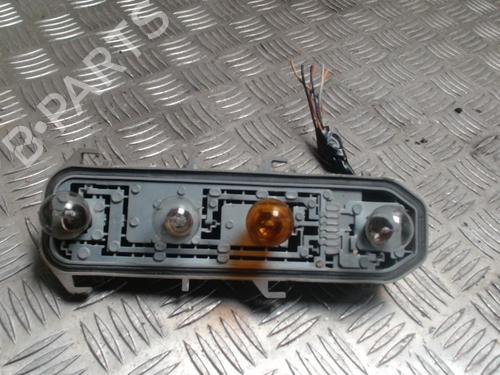 Used Licence plate light RENAULT CLIO II (BB_, CB_) 1.2 (BB0A, BB0F, BB10, BB1K, BB28, BB2D, BB2H, CB0A,... (58 hp) 31237788