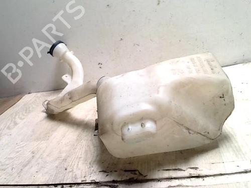 windscreen-washer-tank-renault-clio-ii-bb_-cb_-1998-1999-2000-2001-2002-2003-2004-2005-2006-2007-2008-2009-2010-2011-2012-2013-2014-2015-2016-25426787 main image