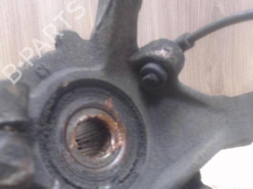 Used Left front steering knuckle RENAULT MEGANE I (BA0/1_) 1.6 16V (BA04, BA0B, BA11, BA1J, BA16, BA19, BA1K, BA1V,... (107 hp) 29415709