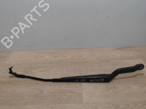 Used Front windshield wiper arm RENAULT ESPACE IV (JK0/1_) 2.0 Turbo (JK0A, JK0B, JK0N) (163 hp) 25414864