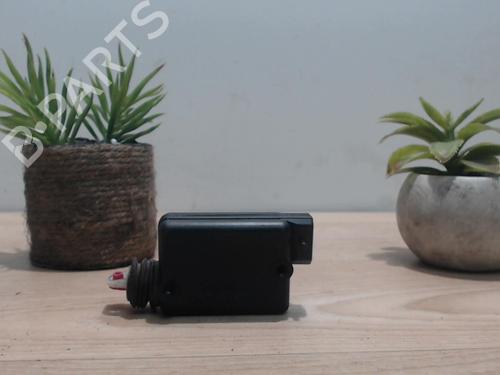 Used Tailgate lock RENAULT SCÉNIC I MPV (JA0/1_, FA0_) 1.9 D (JA0J, FA0J) (64 hp) 25413514