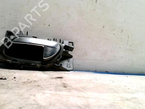 Used Front left interior door handle PEUGEOT 208 I (CA_, CC_) 1.6 HDi (92 hp) 25424829