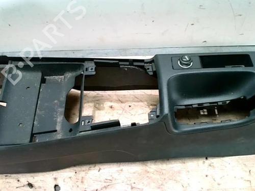 Middle console AUDI A3 (8P1) 1.8 TFSI | BP28195823I22 