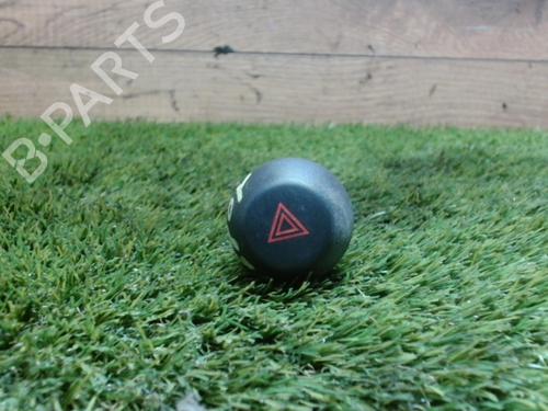 Advarselsbryter TOYOTA RAV 4 III (_A3_) 2.2 D 4WD (ALA30_, ALA30R) (136 hp) 31233203