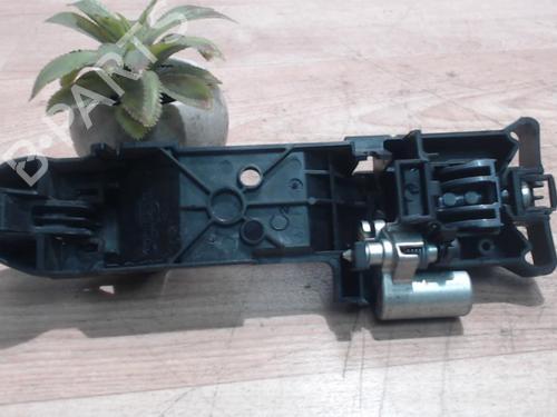 rear-left-exterior-door-handle-nissan-note-e11-ne11-2005-2006-2007-2008-2009-2010-2011-2012-2013-25385518 main image