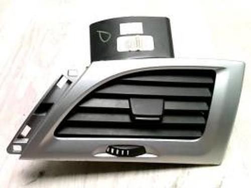 Used Air vent RENAULT MEGANE III Hatchback (BZ0/1_, B3_) 1.9 dCi (BZ0N, BZ0J) (131 hp) 28445936
