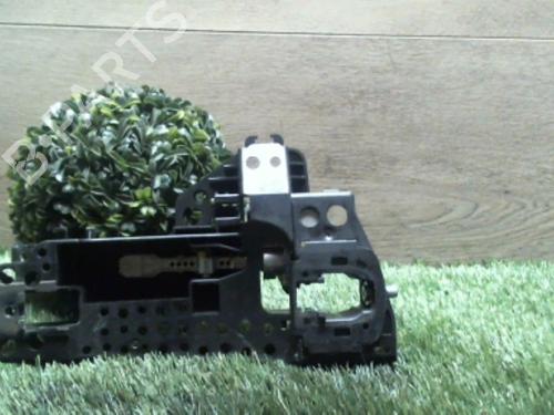 Used Front right exterior door handle AUDI A4 B8 Avant (8K5) 2.0 TDI (143 hp) 31221488