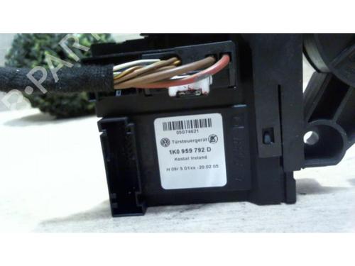 Right front window motor VW TOURAN (1T1, 1T2) 1.6 | BP25383919E20 
