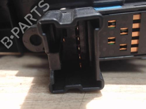 BP25385512I28 main image