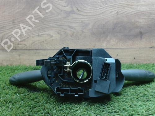 steering-column-stalk-fiat-punto-188_-1999-2000-2001-2002-2003-2004-2005-2006-2007-2008-2009-2010-2011-2012-31225462 main image