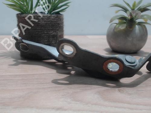 Used Hinge/Door check strap TOYOTA COROLLA (_E12_) 1.6 VVT-i (ZZE121_, ZZE121R) (110 hp) 25414793