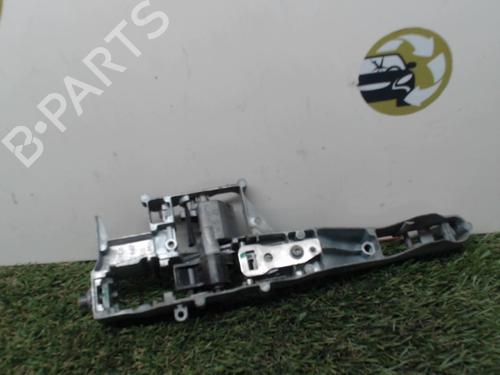 front-left-exterior-door-handle-peugeot-207-wa_-wc_-2006-2007-2008-2009-2010-2011-2012-2013-2014-2015-25396851 main image