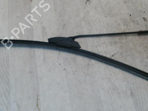 Front windshield wiper arm DACIA SANDERO 1.2 16V | BP27562184C143