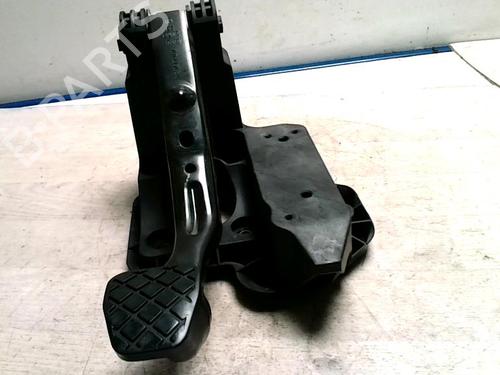 Used Pedal VW POLO V (6R1, 6C1) 1.6 TDI (90 hp) 25426975
