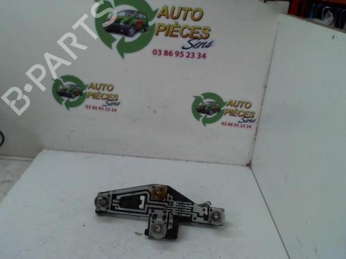Used Licence plate light RENAULT LAGUNA II Grandtour (KG0/1_) 1.9 dCi (KG1V) (130 hp) 25401319
