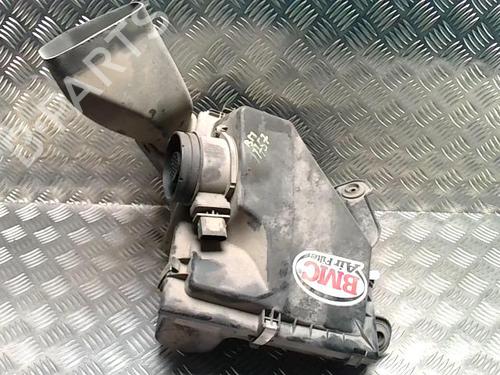 Used Air filter box BMW 1 (E81) 116 d (116 hp) 31221331
