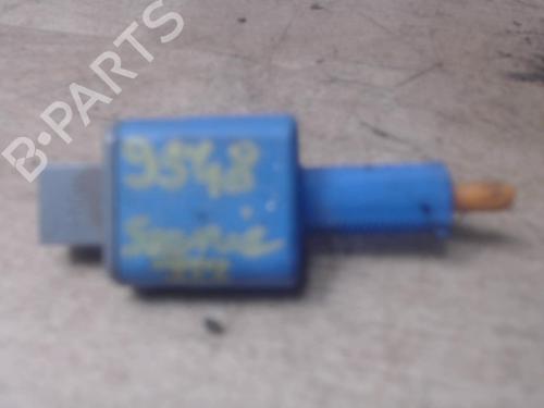 Used Switch RENAULT GRAND SCÉNIC III (JZ0/1_) 1.9 dCi (JZ0J, JZ0N, JZ1K, JZ1S) (131 hp) 31230431