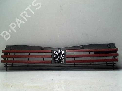Grill PEUGEOT 205 II (20A/C) 1.4 (67 hp) 31220506