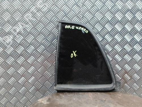 Panel rute bak venstre TOYOTA URBAN CRUISER (_P1_) 1.4 D-4D 4WD (NLP115_, NLP115R) (90 hp) 32394560