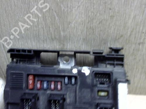fuse-box-peugeot-206-hatchback-2ac-1998-1999-2000-2001-2002-2003-2004-2005-2006-2007-2008-2009-2010-2011-2012-25411552 main image