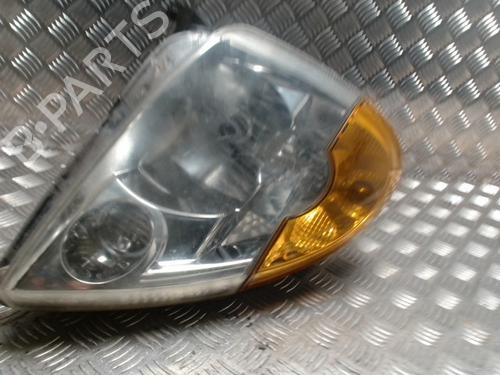 Used Right headlight RENAULT MODUS / GRAND MODUS (F/JP0_) 1.5 dCi (FP0D, JP0D) (82 hp) 31364917