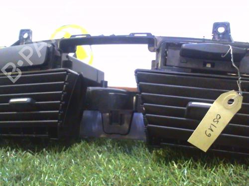 Used Air vent RENAULT LAGUNA III (BT0/1) 1.5 dCi (BT00, BT0A, BT0T, BT1J) (110 hp) 25395580