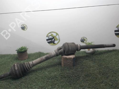 Używane Półoś przednia prawa FORD SIERRA II (GBG, GB4) 2.0 i (120 hp) 30665433