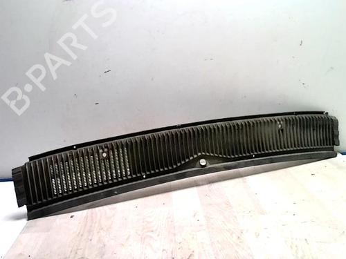 Grelha curcuvan RENAULT 25 (B29_) 2.0 12V (140 hp) 31238262