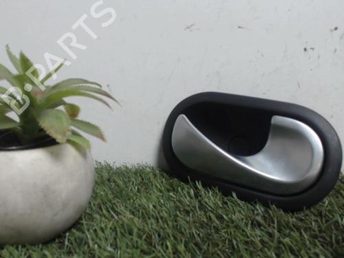 Used Front right interior door handle RENAULT SCÉNIC II (JM0/1_) 1.9 dCi (JM15) (110 hp) 25393615