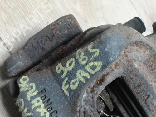 Used Right front brake caliper FORD GALAXY II (WA6) 2.0 TDCi (140 hp) 31226072