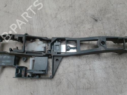 rear-left-exterior-door-handle-peugeot-5008-0u_-0e_-2009-2010-2011-2012-2013-2014-2015-2016-2017-31229075 main image