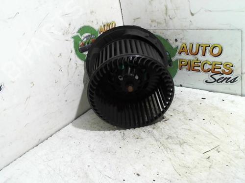 Used Air vent PEUGEOT 107 (PM_, PN_) 1.0 (68 hp) 30665665