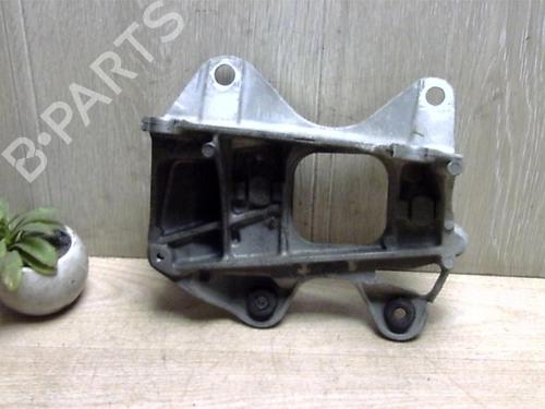 Used Gearbox mount RENAULT LAGUNA III Grandtour (KT0/1) 1.5 dCi (KT0A, KT0R, KT02) (110 hp) 25412962